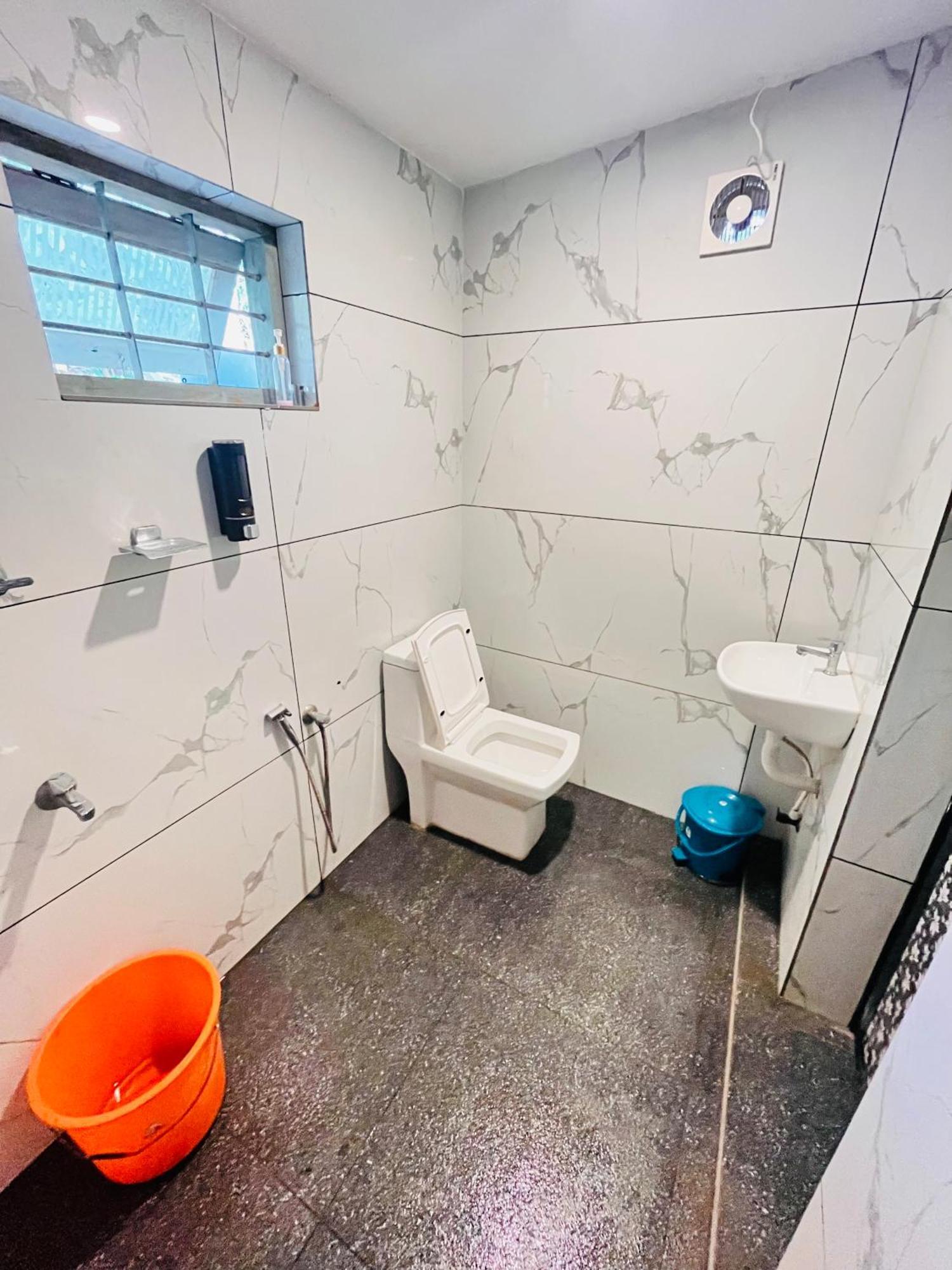Mundro Garden Homestay Mundrothuruth Luaran gambar